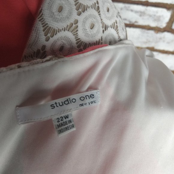 Studio 1 NY Dress Color Block Coral & Ivory w Cro - Picture 10 of 11